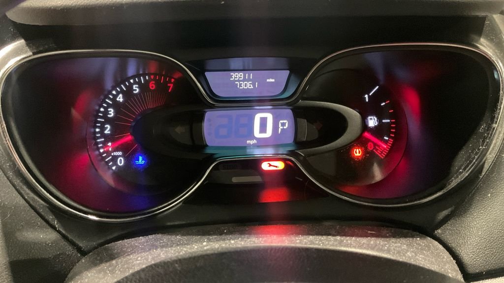 Used Renault Captur 2017 for sale - 77287722: Photo 10