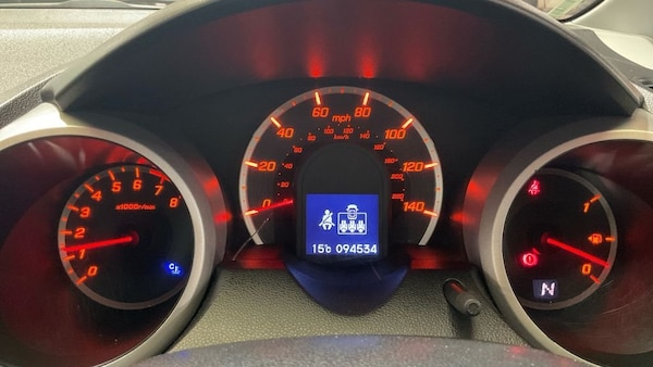 Used Honda Jazz 2010 for sale - 75998995: Photo 10