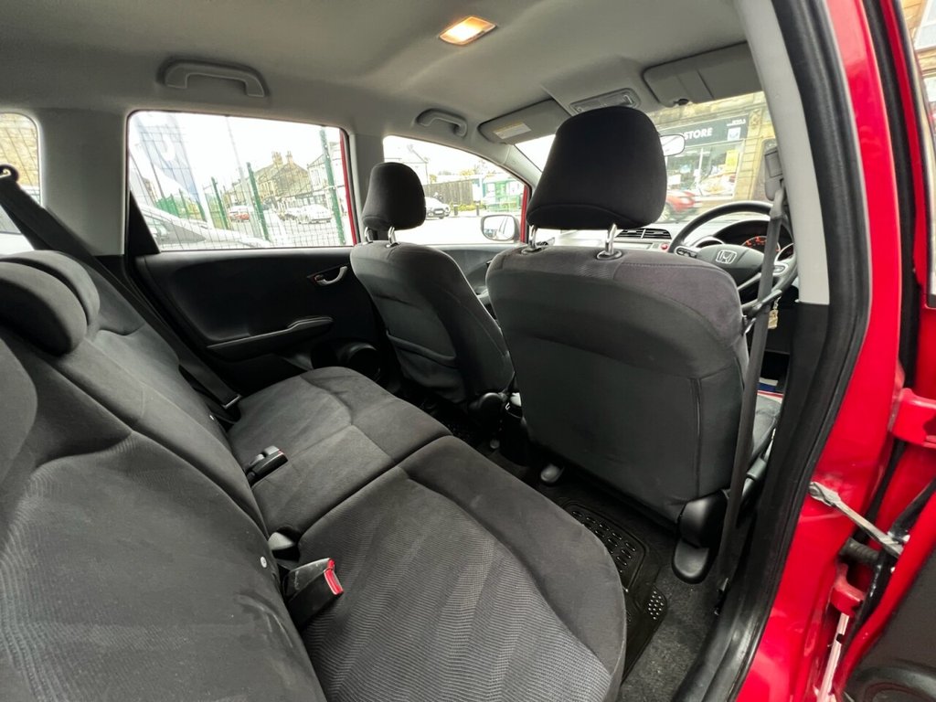 Used Honda Jazz 2010 for sale - 75998995: Photo 14