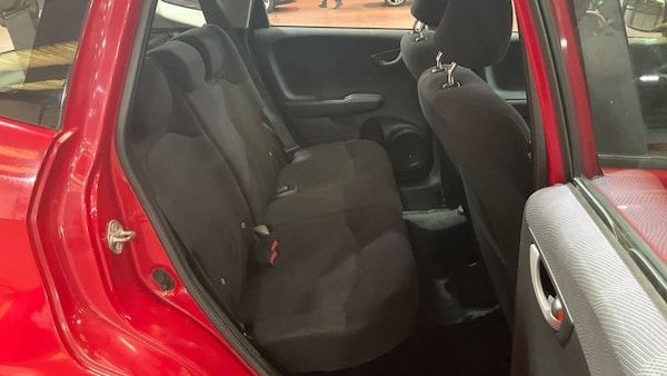 Used Honda Jazz 2010 for sale - 75998995: Photo 8