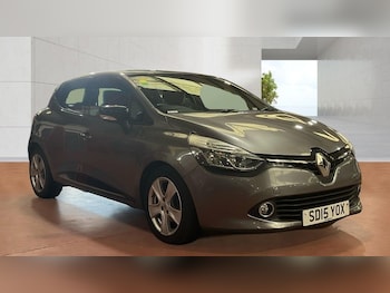 Used Renault Clio 2015 for sale - 79254551: Photo