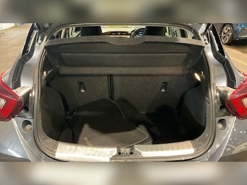 Used Nissan Micra 2018 for sale - 77302068: Photo