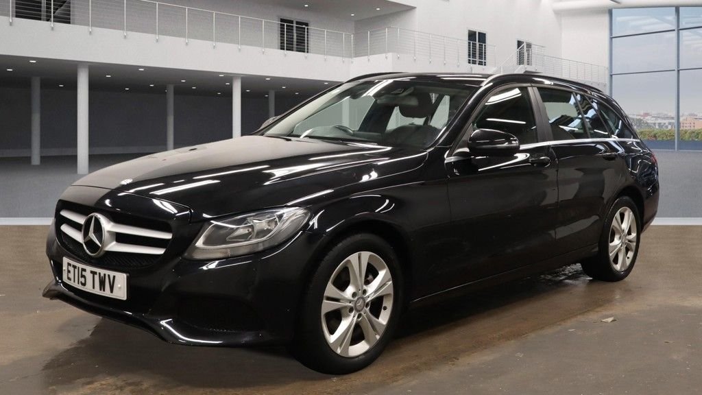 Used Mercedes-Benz C Class 2015 for sale - 77038043: Photo 8