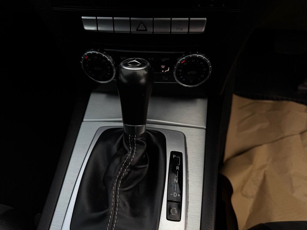 Used Mercedes-Benz C Class 2015 for sale - 76820569: Photo 16