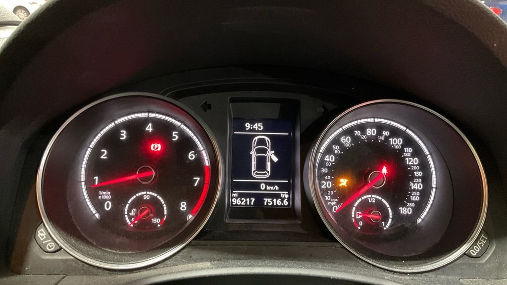 Used Volkswagen Scirocco 2016 for sale - 78102616: Photo 10