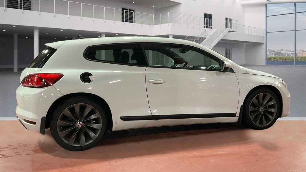 Used Volkswagen Scirocco 2016 for sale - 78102616: Photo 5