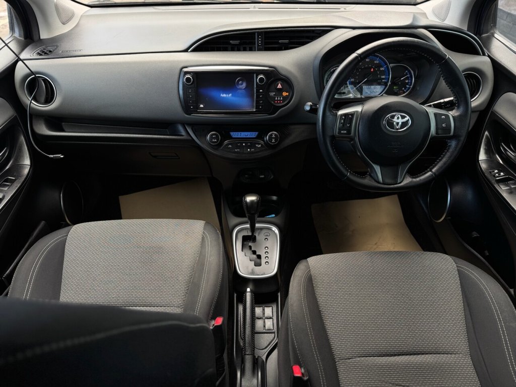 Used Toyota Yaris 2015 for sale - 76509452: Photo 10