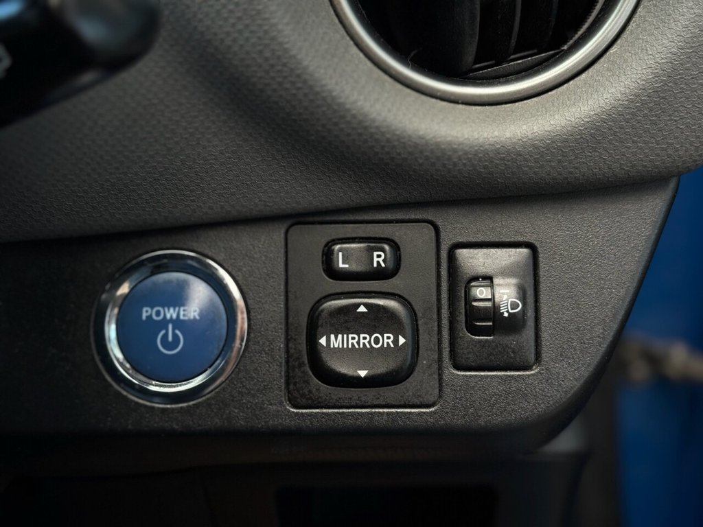 Used Toyota Yaris 2015 for sale - 76509452: Photo 15