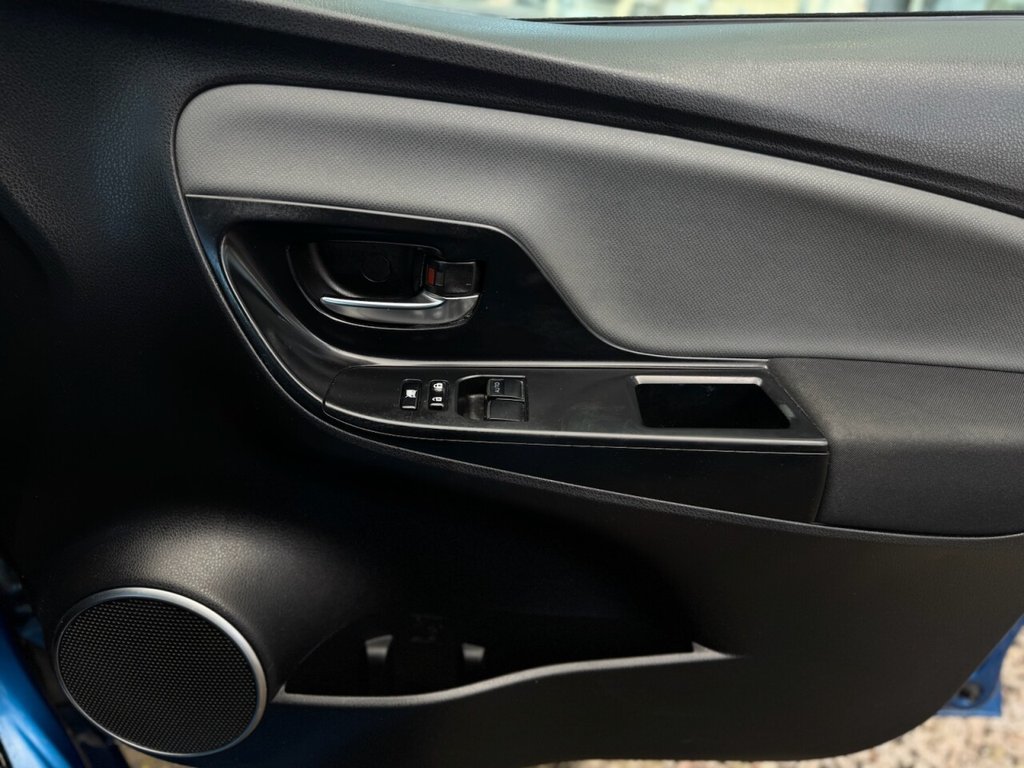 Used Toyota Yaris 2015 for sale - 76509452: Photo 16