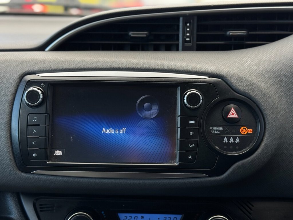 Used Toyota Yaris 2015 for sale - 76509452: Photo 19