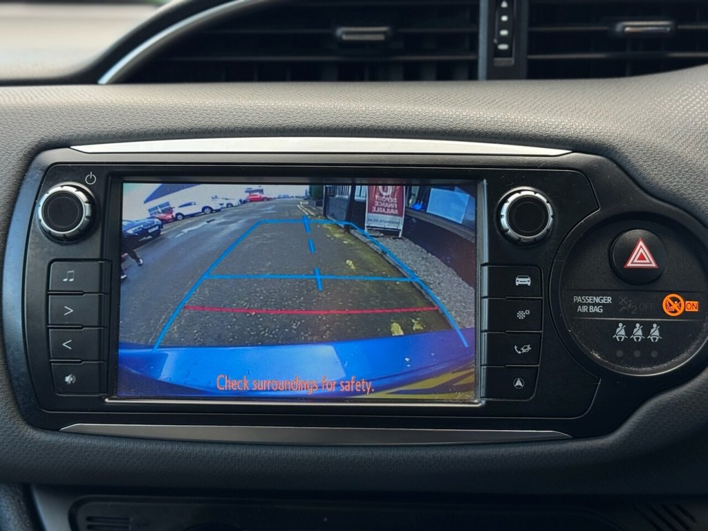 Used Toyota Yaris 2015 for sale - 76509452: Photo 20