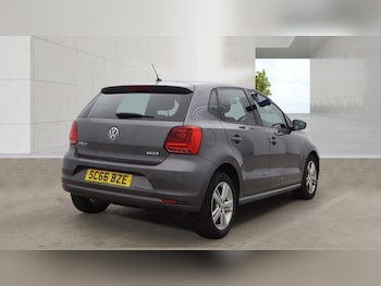 Used Volkswagen Polo 2016 for sale - 78582567: Photo