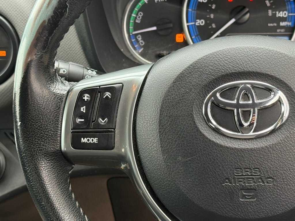 Used Toyota Yaris 2016 for sale - 76454055: Photo 13