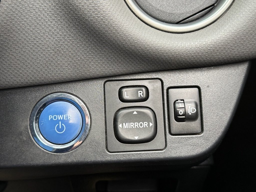 Used Toyota Yaris 2016 for sale - 76454055: Photo 16