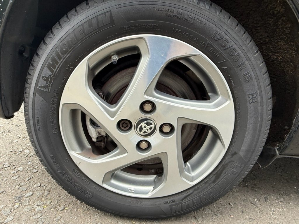 Used Toyota Yaris 2016 for sale - 76454055: Photo 20