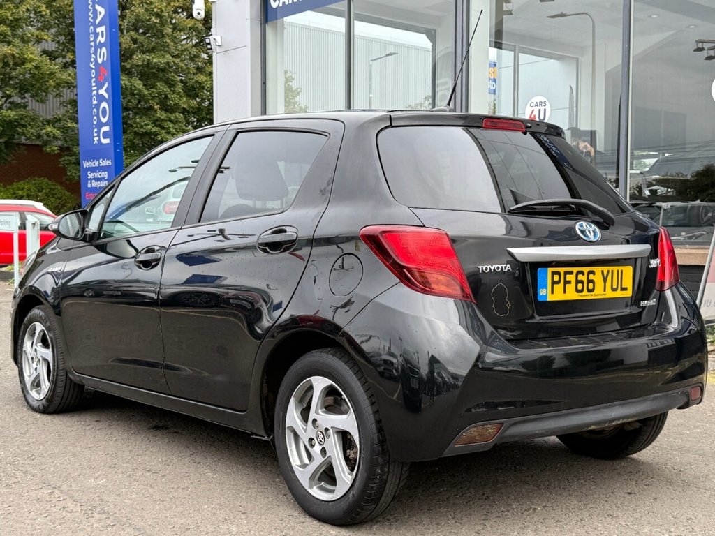 Used Toyota Yaris 2016 for sale - 76454055: Photo 5