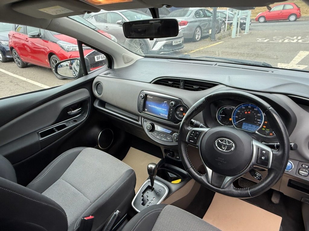 Used Toyota Yaris 2016 for sale - 76454055: Photo 9