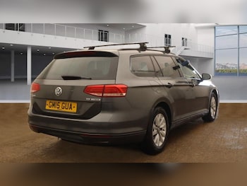 Used Volkswagen Passat 2015 for sale - 76068395: Photo 4