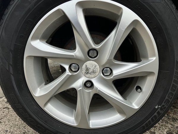 Used Peugeot 208 2014 for sale - 72787938: Photo 17