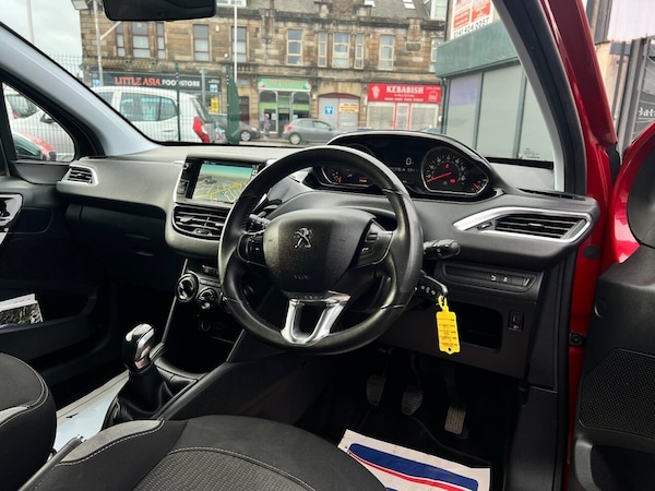 Used Peugeot 208 2014 for sale - 72787938: Photo 7