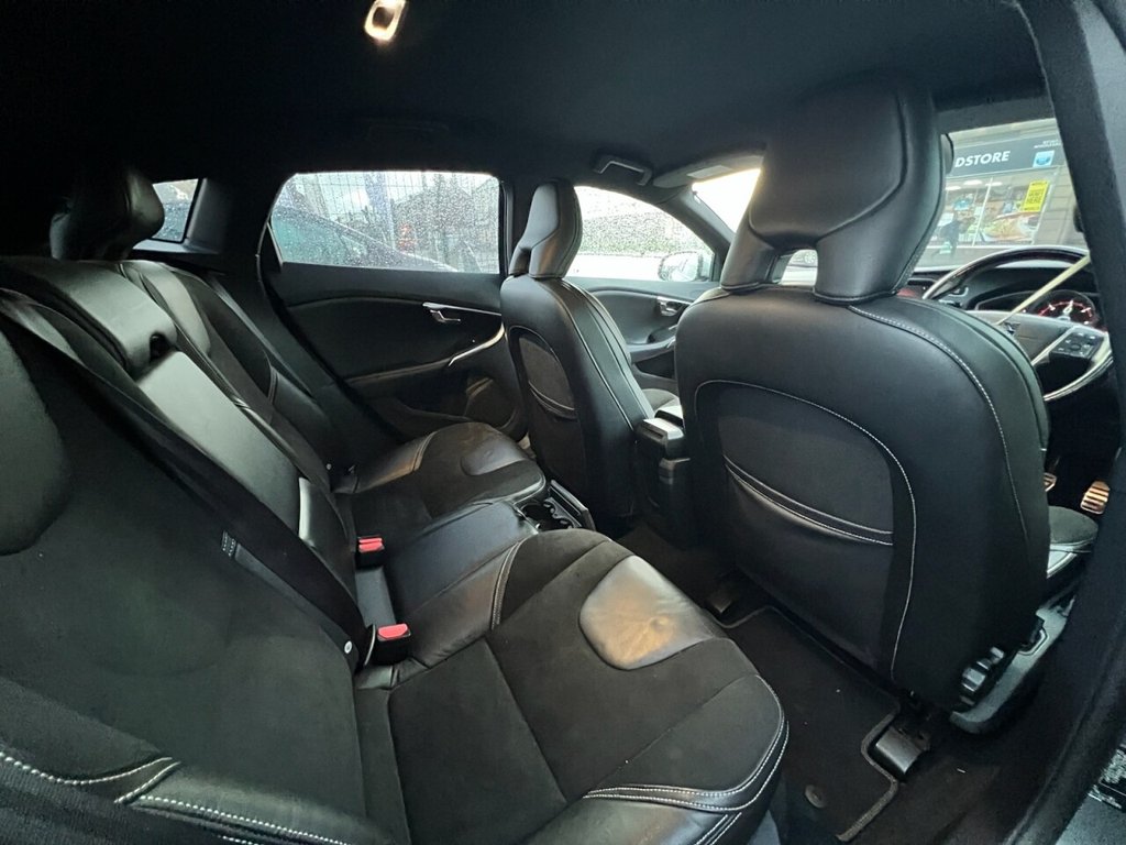 Used Volvo V40 2014 for sale - 76317201: Photo 15