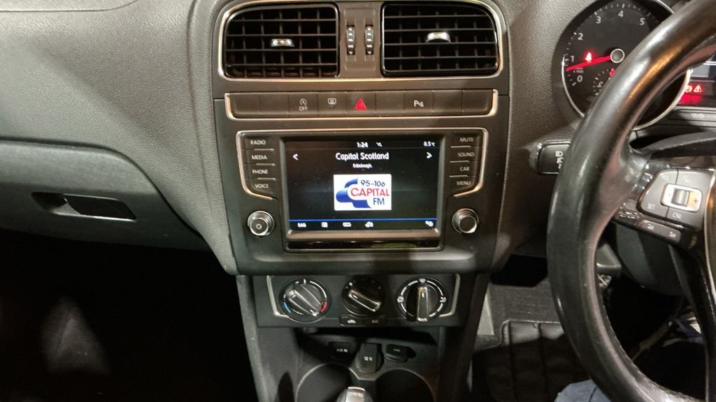 Used Volkswagen Polo 2017 for sale - 77835312: Photo 11