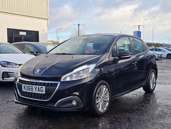 Used Peugeot 208 2018 for sale - 76900360: Photo