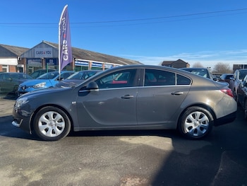 Used Vauxhall Insignia 2015 for sale - 77764632: Photo