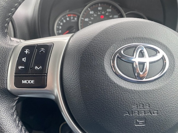 Used Toyota Yaris 2014 for sale - 71479221: Photo 17