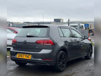 Used Volkswagen Golf 2017 for sale - 79749645: Photo