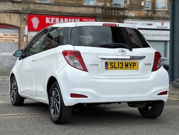 Used Toyota Yaris 2013 for sale - 79046511: Photo