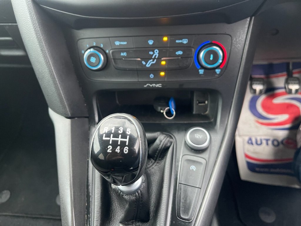 Used Ford Focus 2015 for sale - 76773040: Photo 19