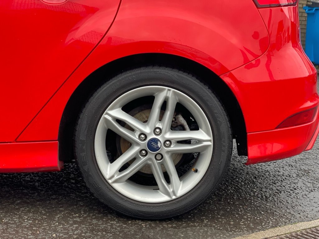 Used Ford Focus 2015 for sale - 76773040: Photo 22