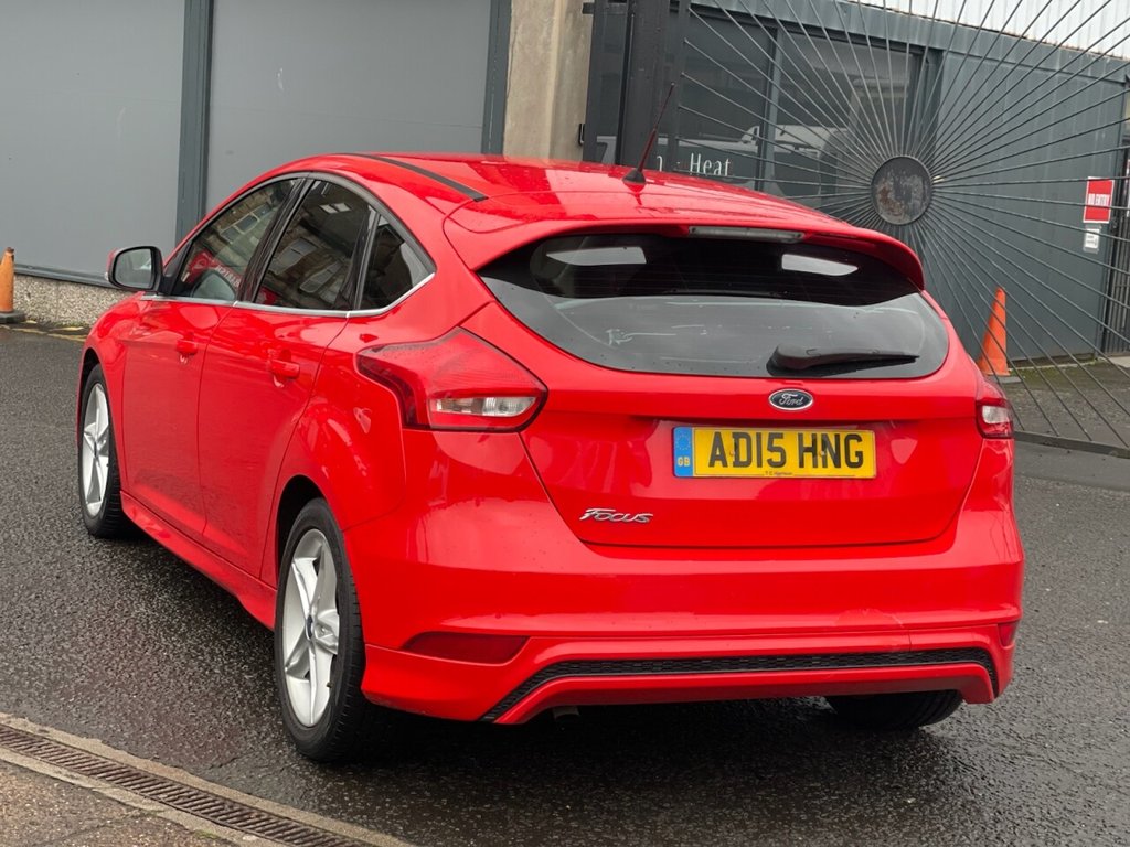 Used Ford Focus 2015 for sale - 76773040: Photo 5