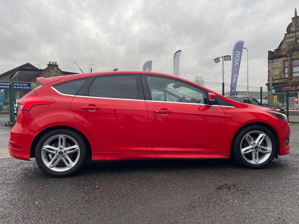 Used Ford Focus 2015 for sale - 76773040: Photo 8