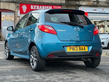 Used Mazda Mazda2 2013 for sale - 77193525: Photo