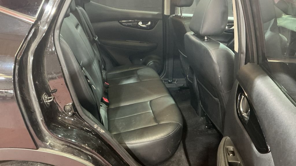 Used Nissan Qashqai 2017 for sale - 77952651: Photo 14