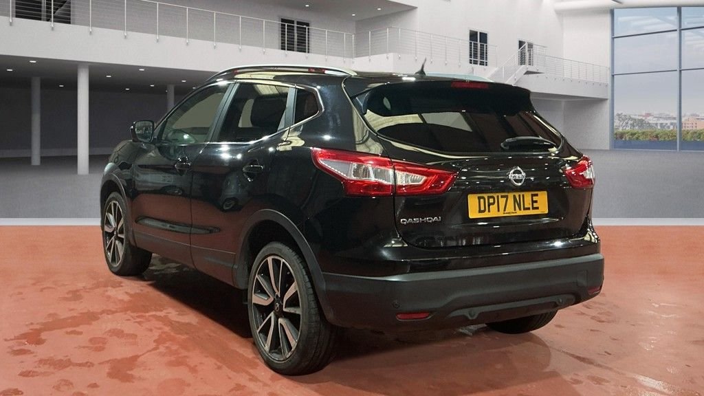 Used Nissan Qashqai 2017 for sale - 77952651: Photo 9
