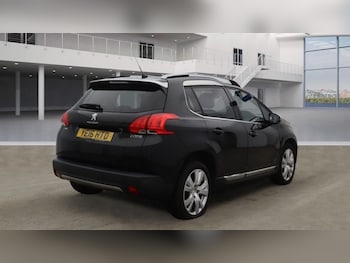 Used Peugeot 2008 2016 for sale - 76092652: Photo