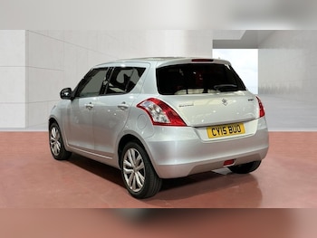 Used Suzuki Swift 2015 for sale - 79384609: Photo