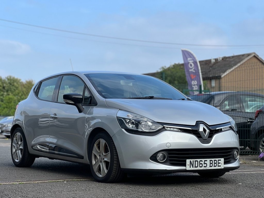 Used Renault Clio 2015 for sale - 76751111: Photo 1