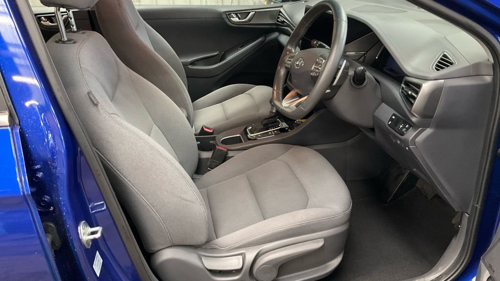 Used Hyundai IONIQ 2021 for sale - 76642191: Photo 9