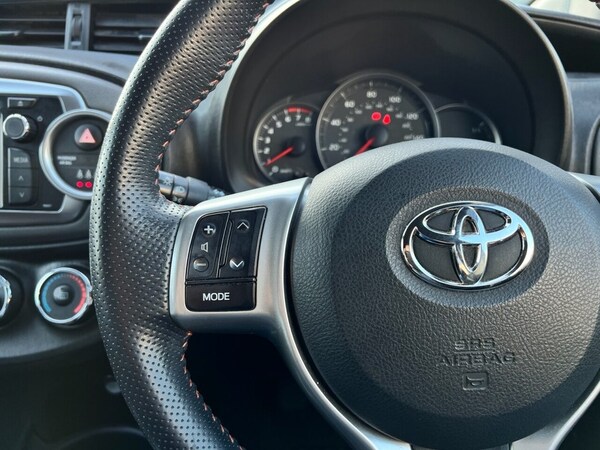 Used Toyota Yaris 2012 for sale - 74054745: Photo 10