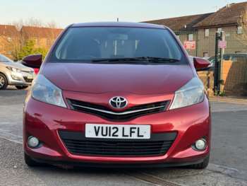 Used Toyota Yaris 2012 for sale - 74054745: Photo