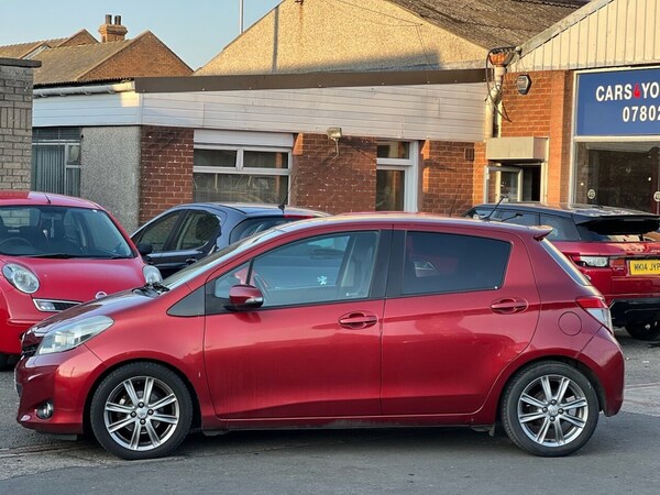 Used Toyota Yaris 2012 for sale - 74054745: Photo 7
