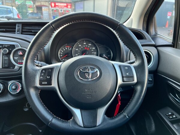 Used Toyota Yaris 2012 for sale - 74054745: Photo 9