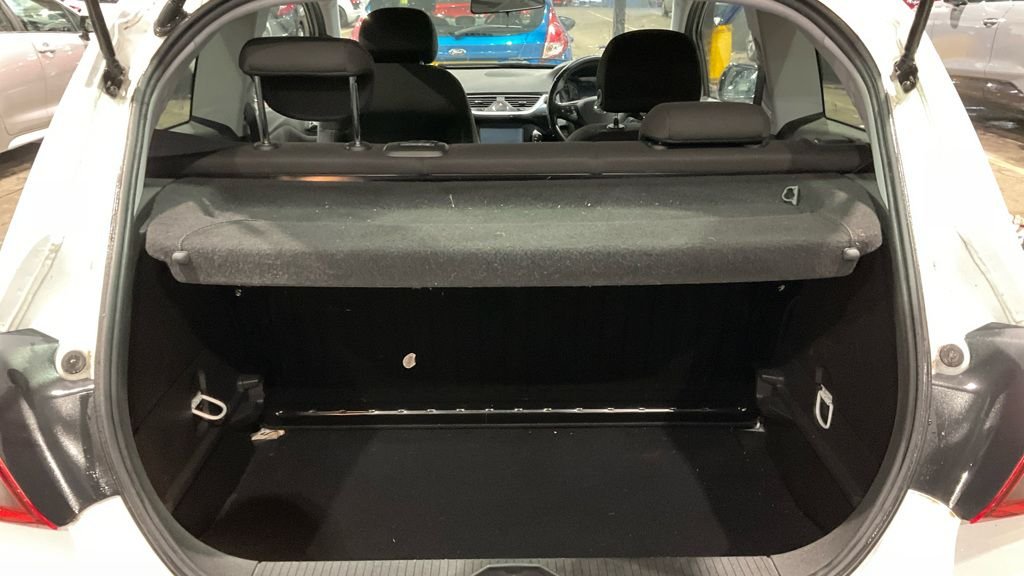 Used Vauxhall Corsa 2016 for sale - 77841290: Photo 19