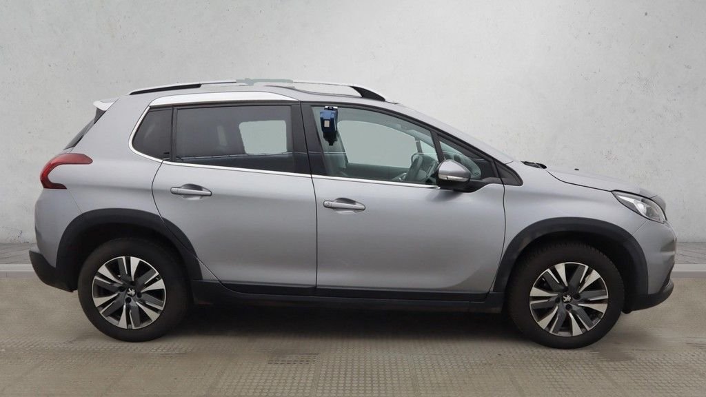 Used Peugeot 2008 2019 for sale - 77236811: Photo 5
