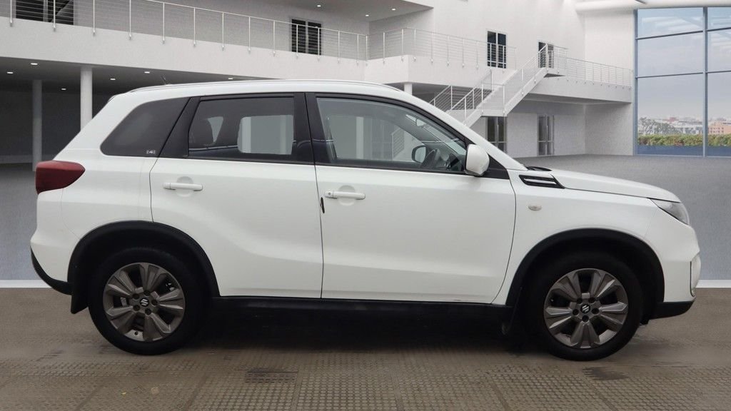 Used Suzuki Vitara 2022 for sale - 77941780: Photo 5