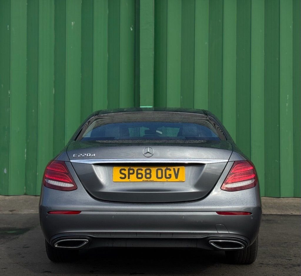 Used Mercedes-Benz E Class 2018 for sale - 76469990: Photo 6